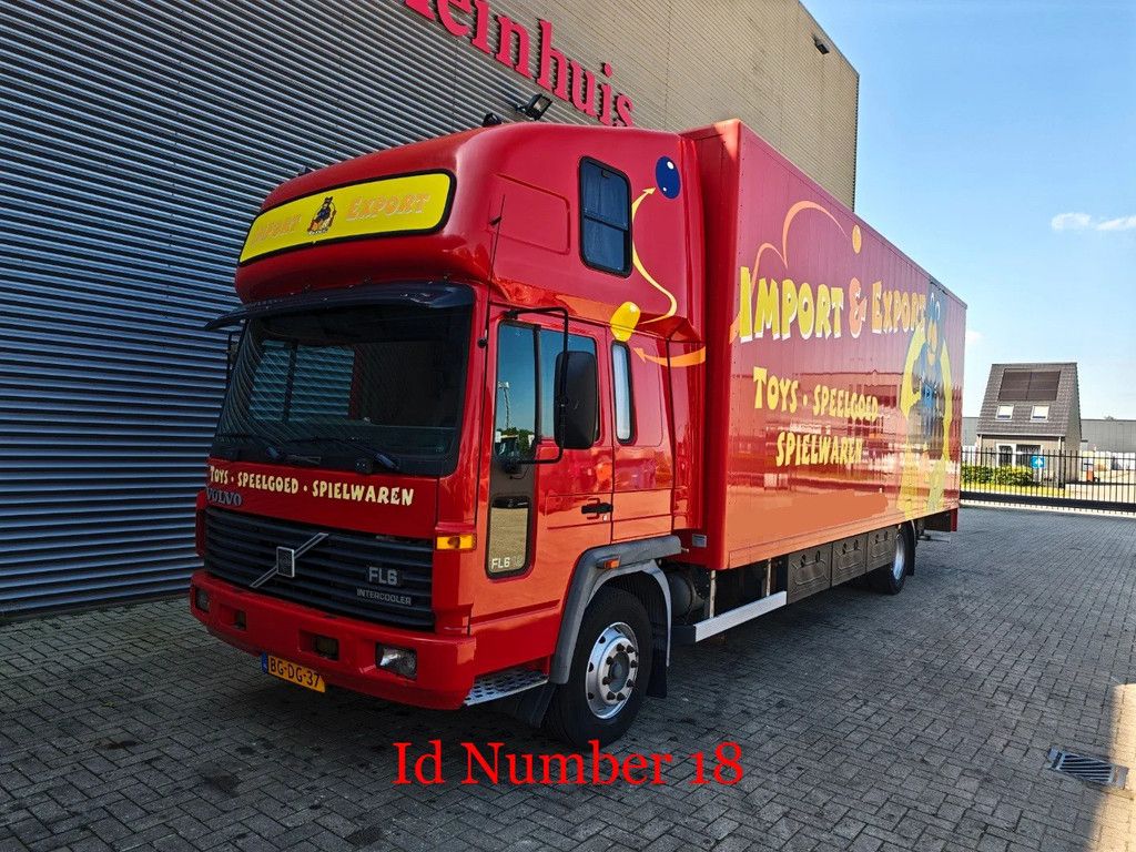 Volvo 210 Intercooler 4x2 Tailgate NL Truck!