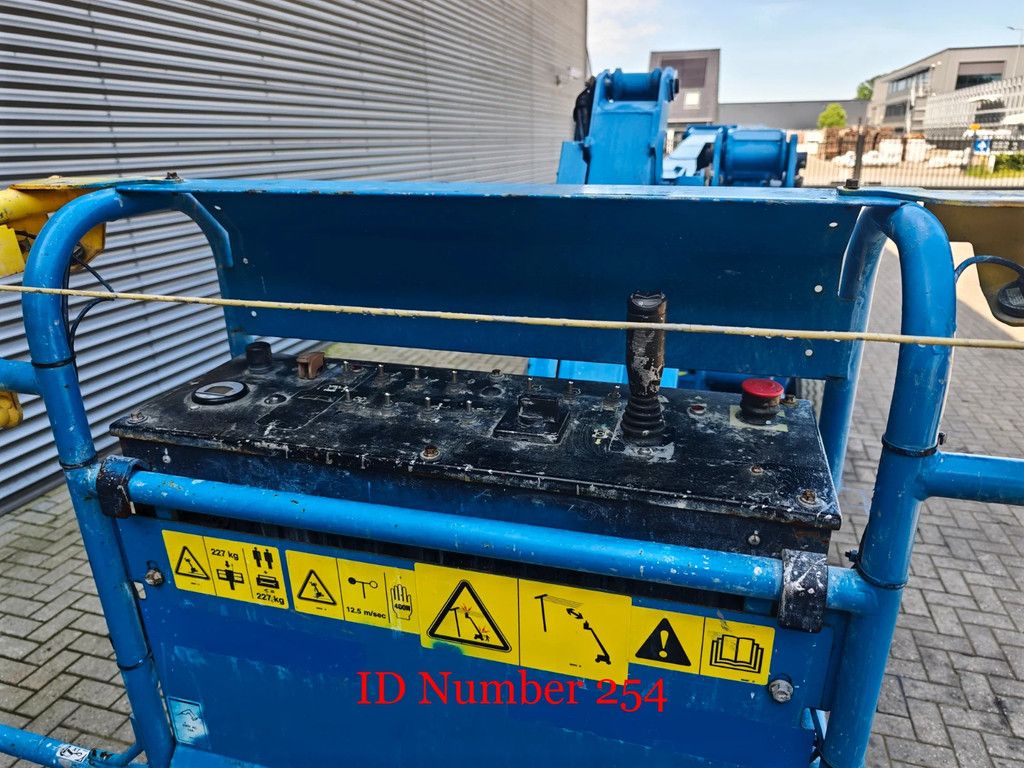 Genie Z45/25J Bi-Energy