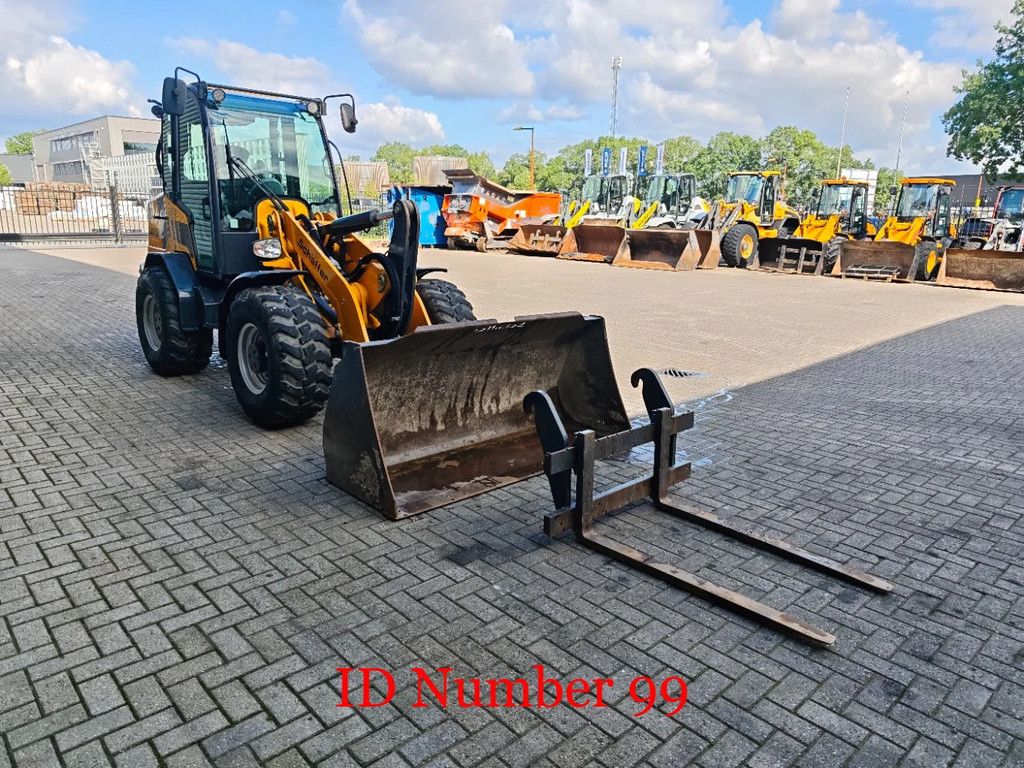 Schäffer 5470Z Bucket + Forks!