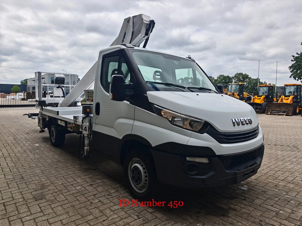 Iveco 35-120 Multitel MT 240