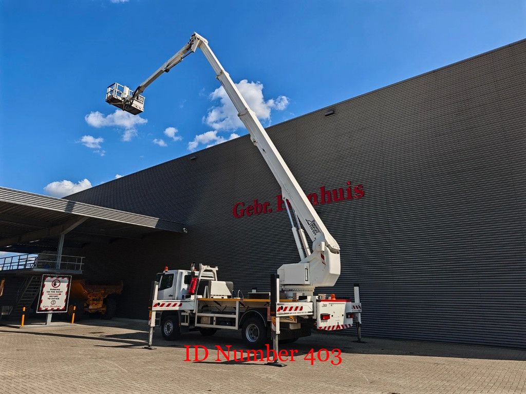 Mercedes-Benz 4x2 Bronto Skylift S32 XDT
