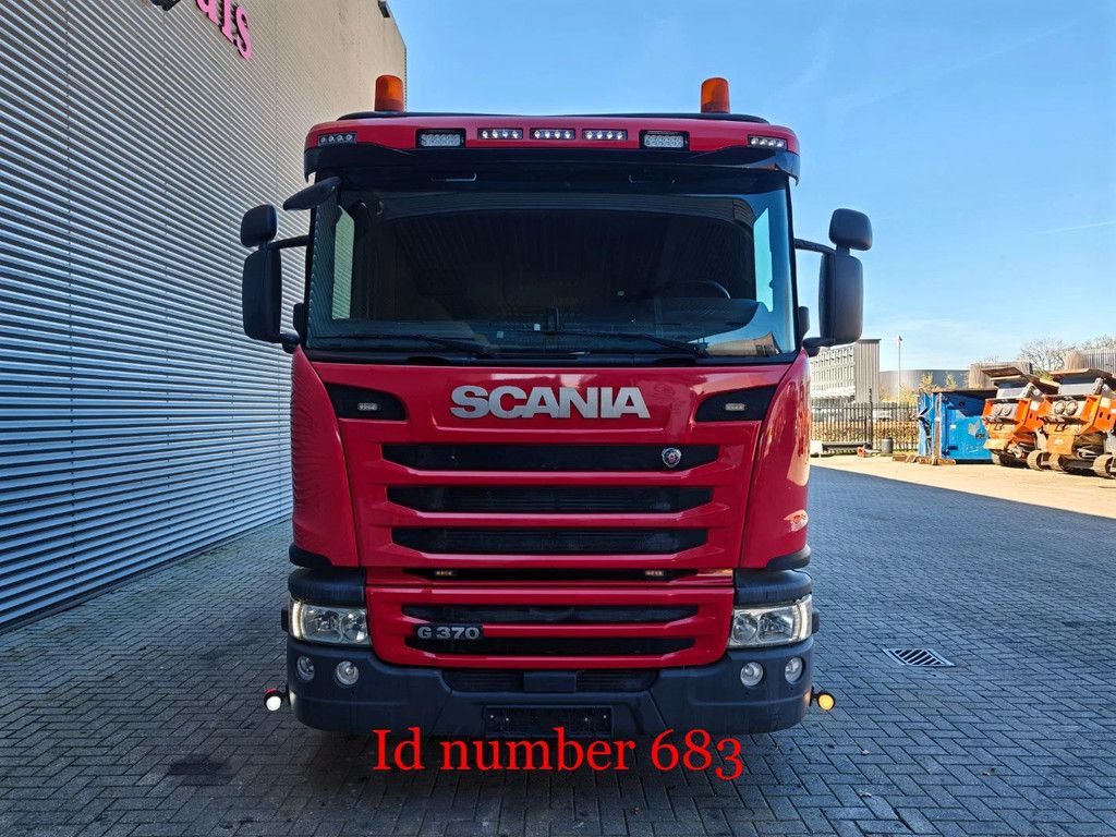 Scania 6x2 HMF 1820 K-RC BDF System 2 Pieces!