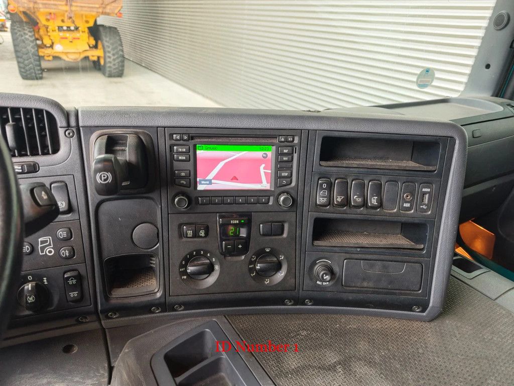 Scania 6x2 Ruthmann T480-3A