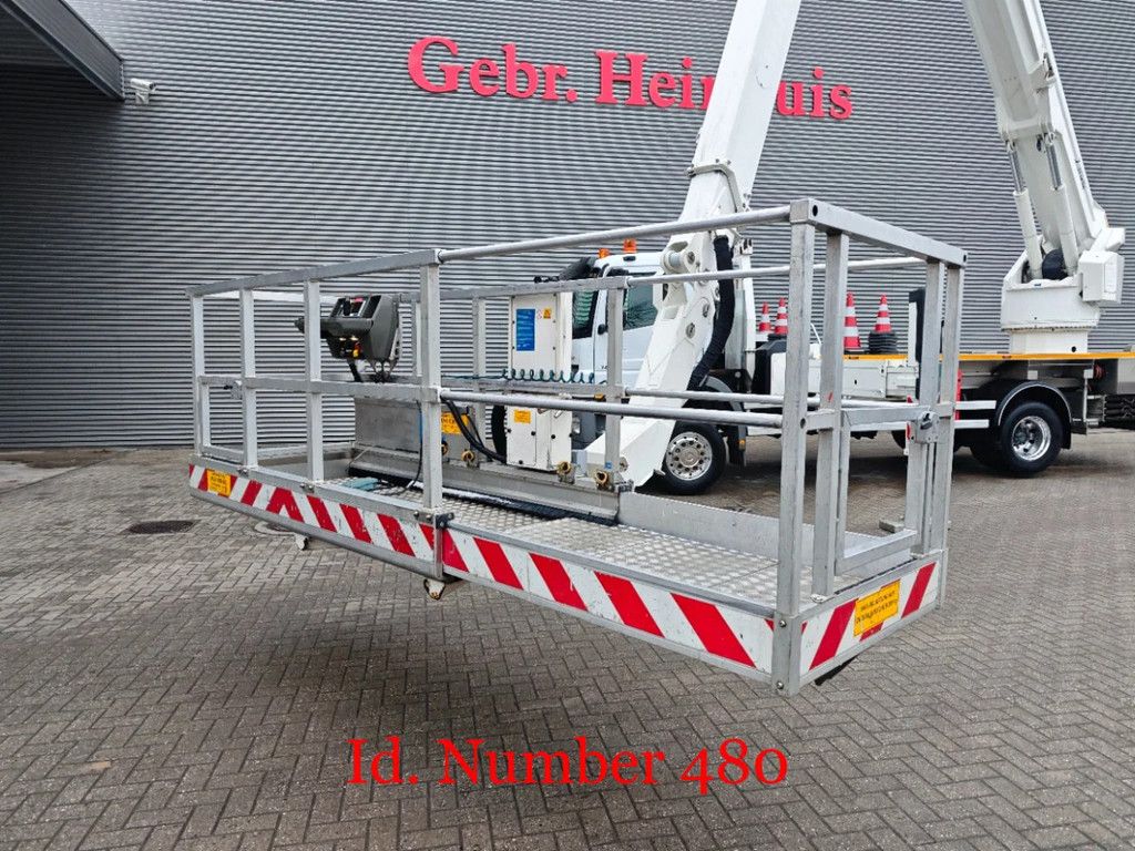 Mercedes-Benz 4x2 Bronto Skylift S47XR