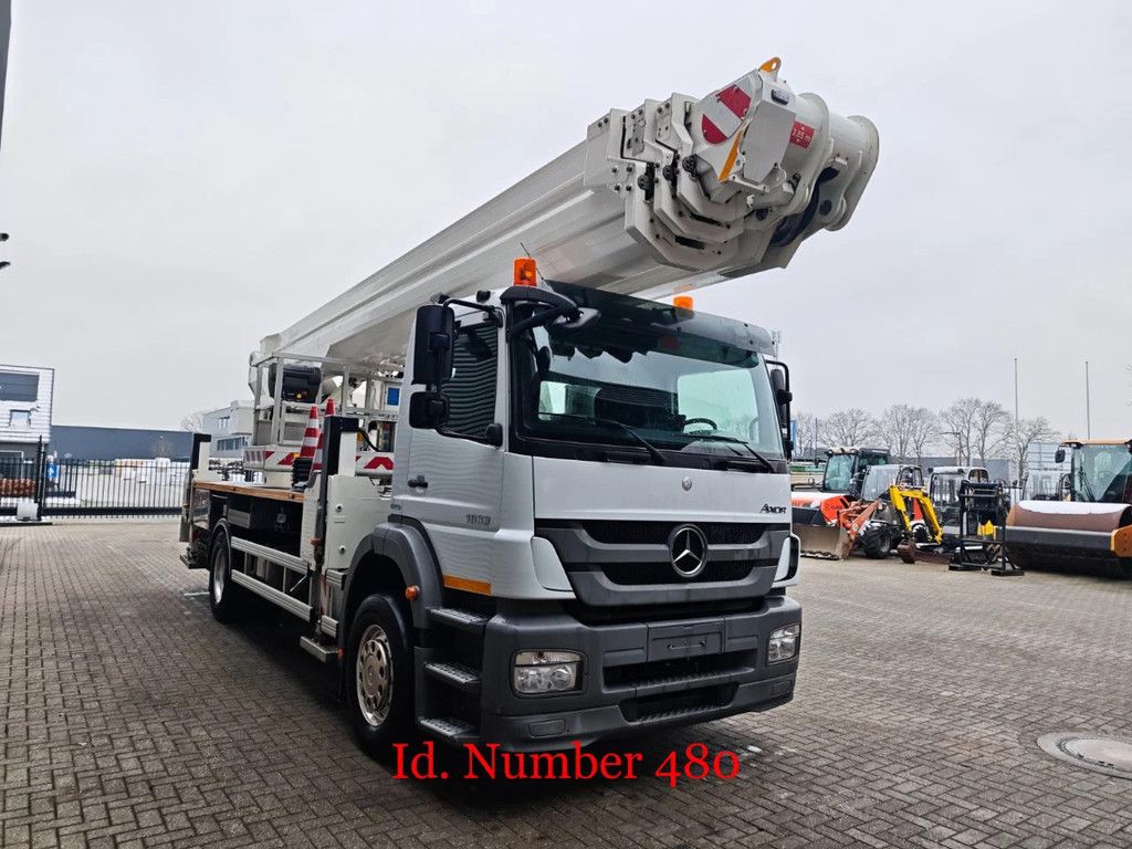 Mercedes-Benz 4x2 Bronto Skylift S47XR