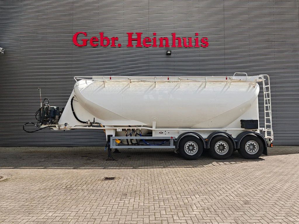 zvvz NCG 40 Capacity 40 Kub For Dry Products Compressor!