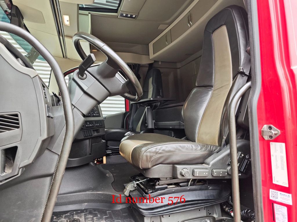 Volvo 6x2 Bougie Palfinger PK 26002 EH