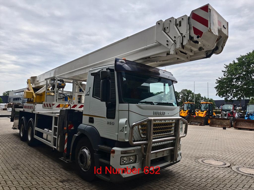 Iveco 6x2 Bronto Skylift S52XDT