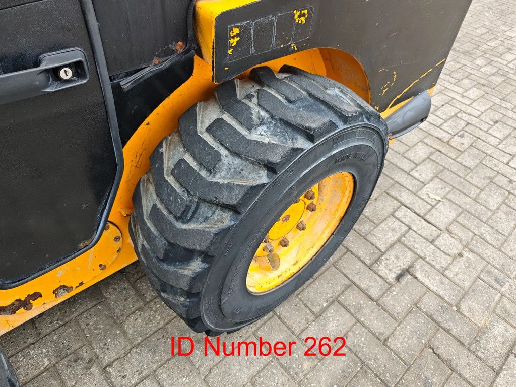 JCB 190 HF Bucket + Forks!