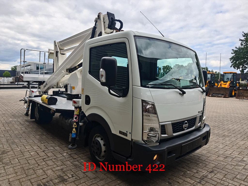 Nissan 35.13 NT400 GSR B240PX