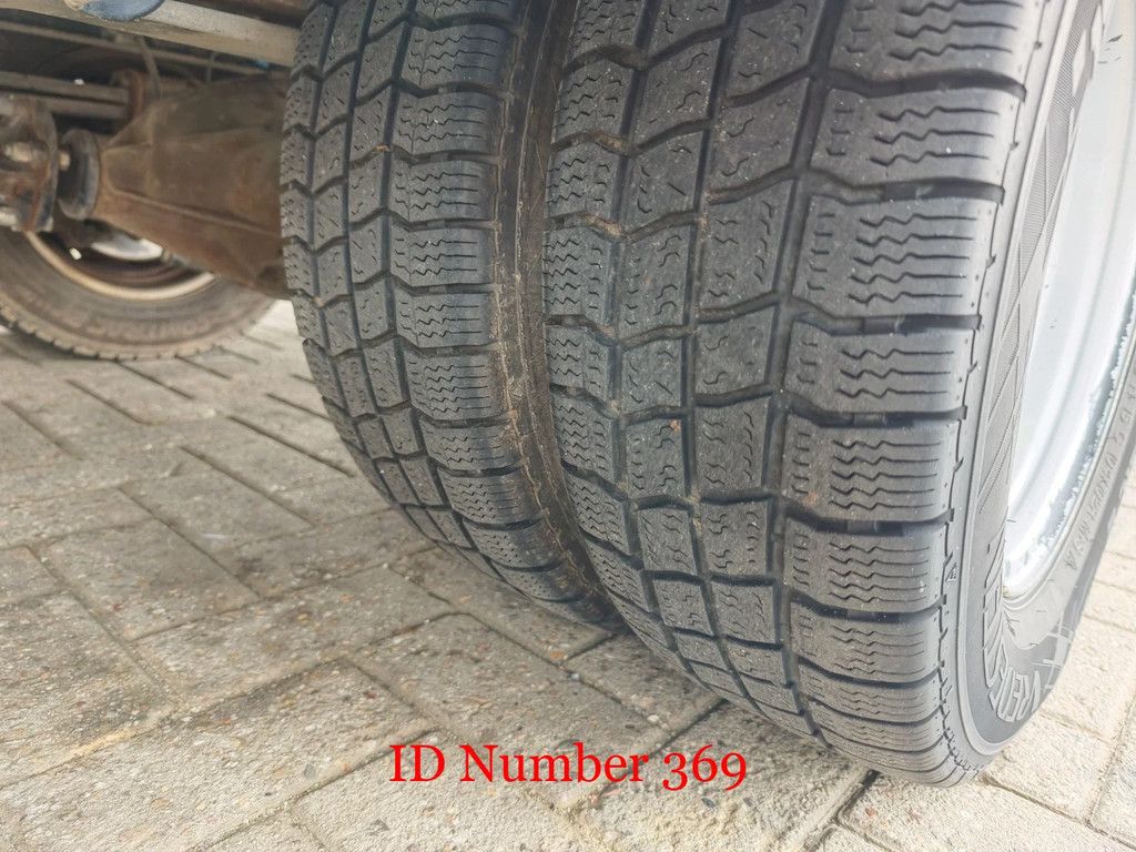 Nissan 35.13 NT400 Multitel MT162