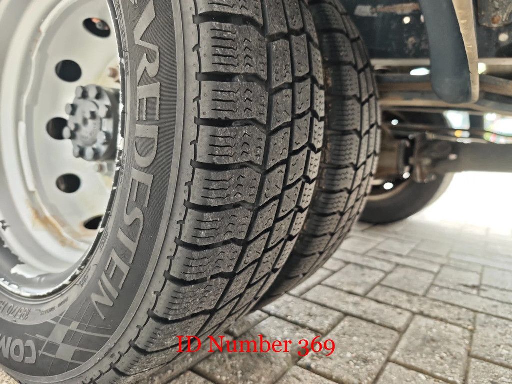 Nissan 35.13 NT400 Multitel MT162
