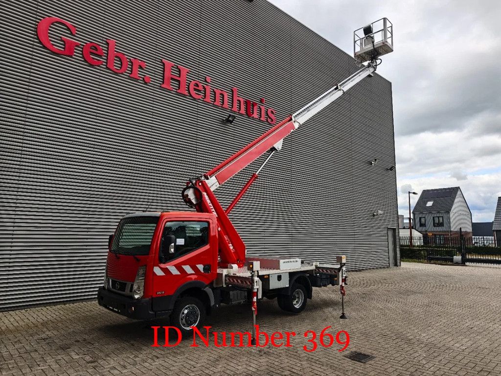 Nissan 35.13 NT400 Multitel MT162