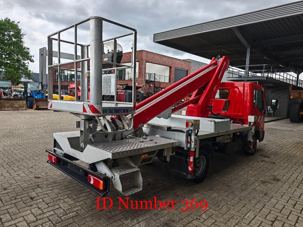 Nissan 35.13 NT400 Multitel MT162