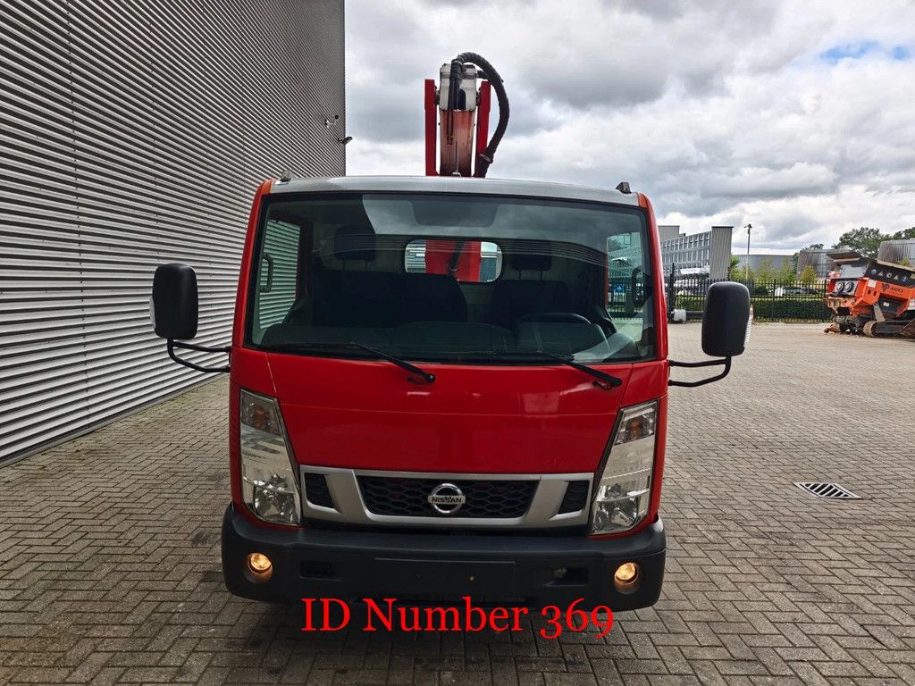 Nissan 35.13 NT400 Multitel MT162