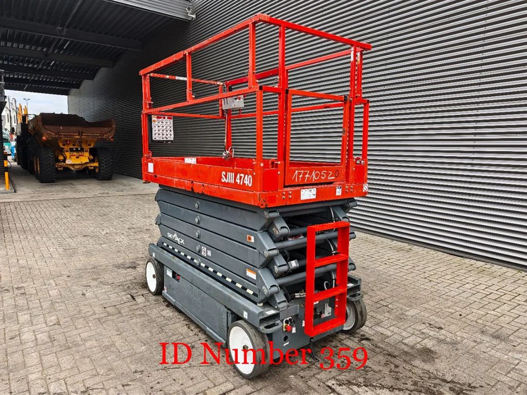 Skyjack Full Electric 2 Pieces!