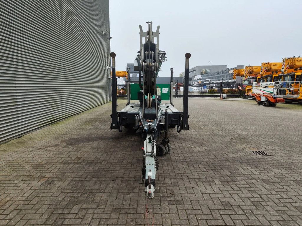 Böcker AHK 30/1500