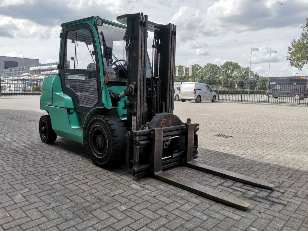 Mitsubishi FD 45 NT  Triplex  Diesel  1500 Hours!