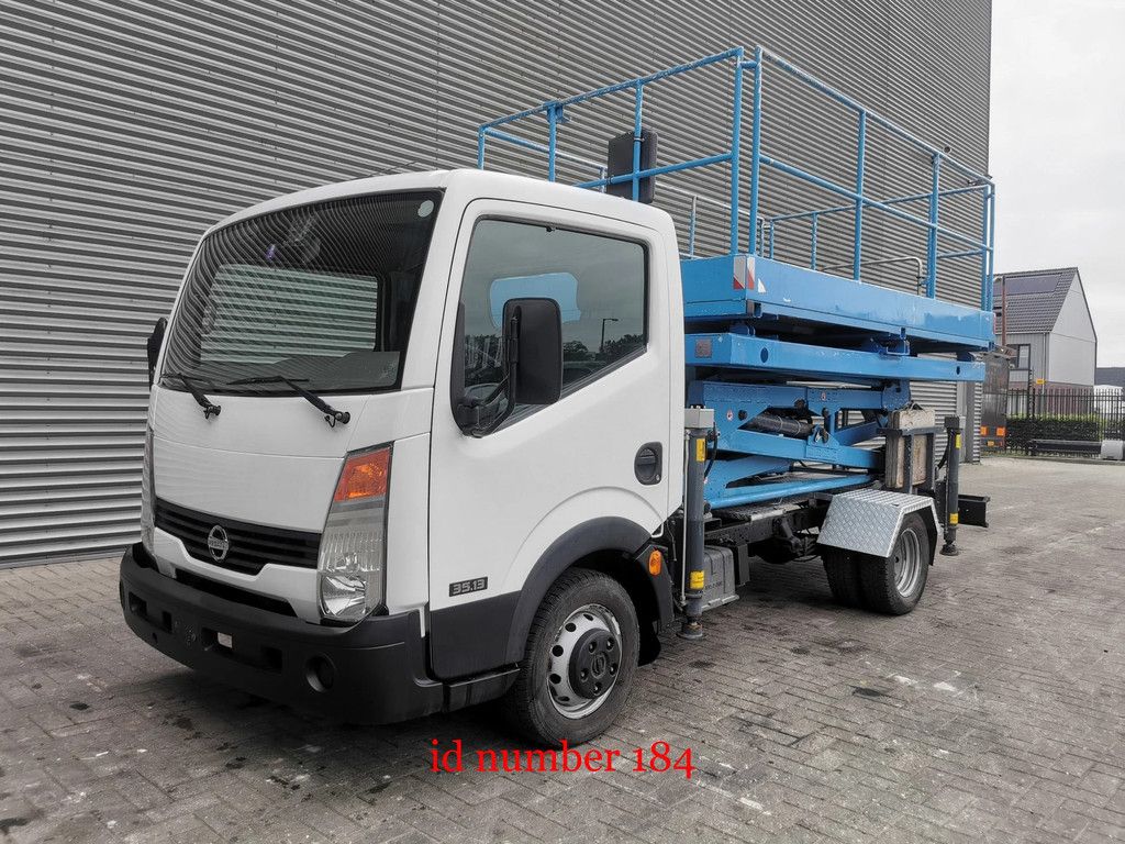Nissan Cabstar 35.13 - Weiss SF 10 - 400 KG Capacity - Tunnel/Airplane Lift - 2 Pieces!