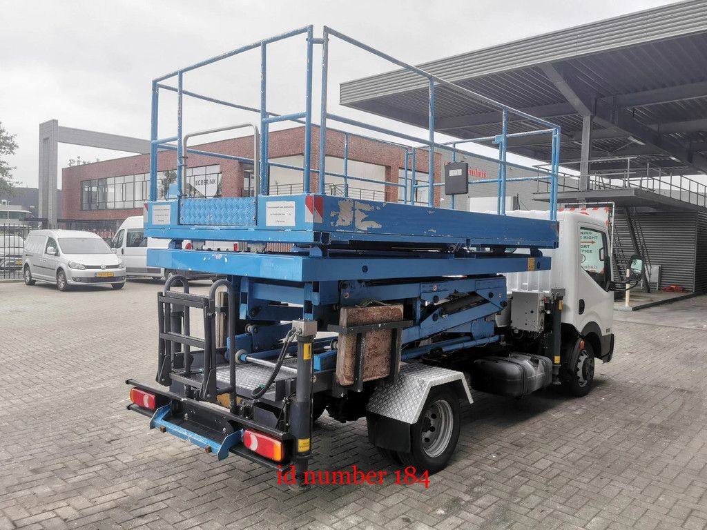Nissan Cabstar 35.13 - Weiss SF 10 - 400 KG Capacity - Tunnel/Airplane Lift - 2 Pieces!