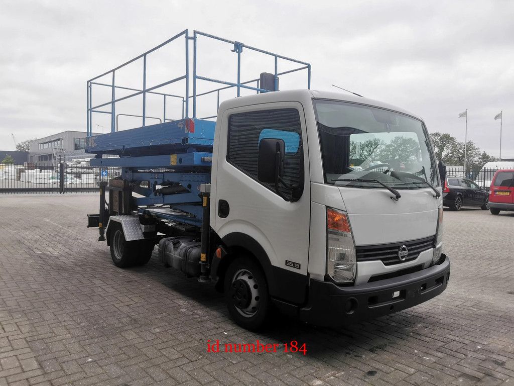 Nissan Cabstar 35.13 - Weiss SF 10 - 400 KG Capacity - Tunnel/Airplane Lift - 2 Pieces!