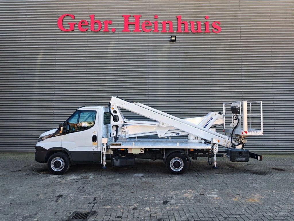 Iveco 35-120 Multitel MX 250