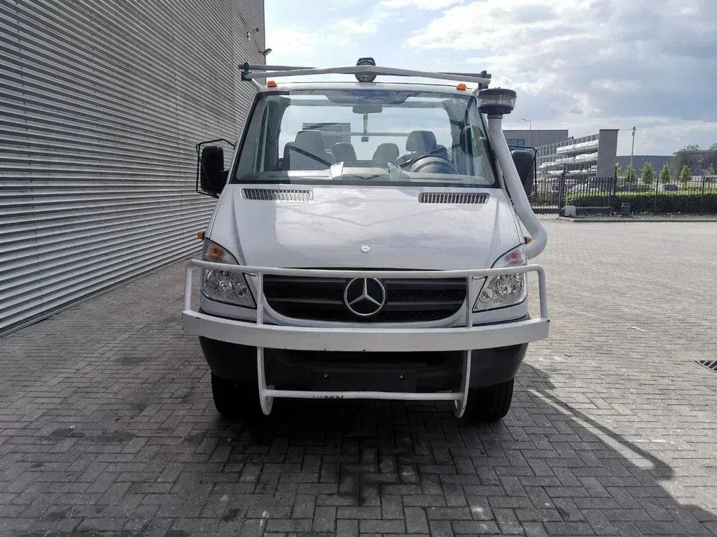 Mercedes-Benz CDI 4x4 1700 KM 18 Persons Expeditionsfahrzeug!