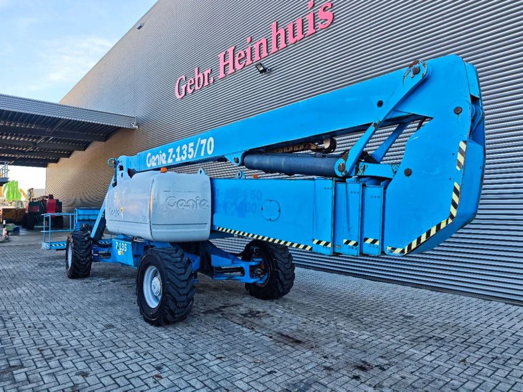 Genie Z-135