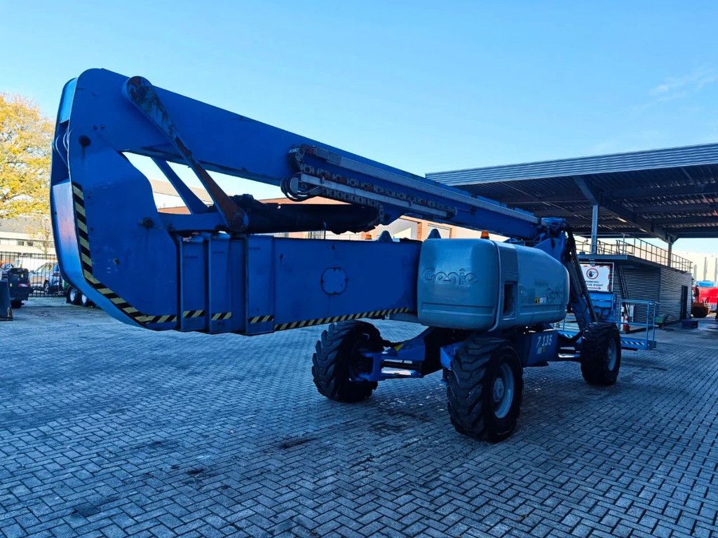 Genie Z-135