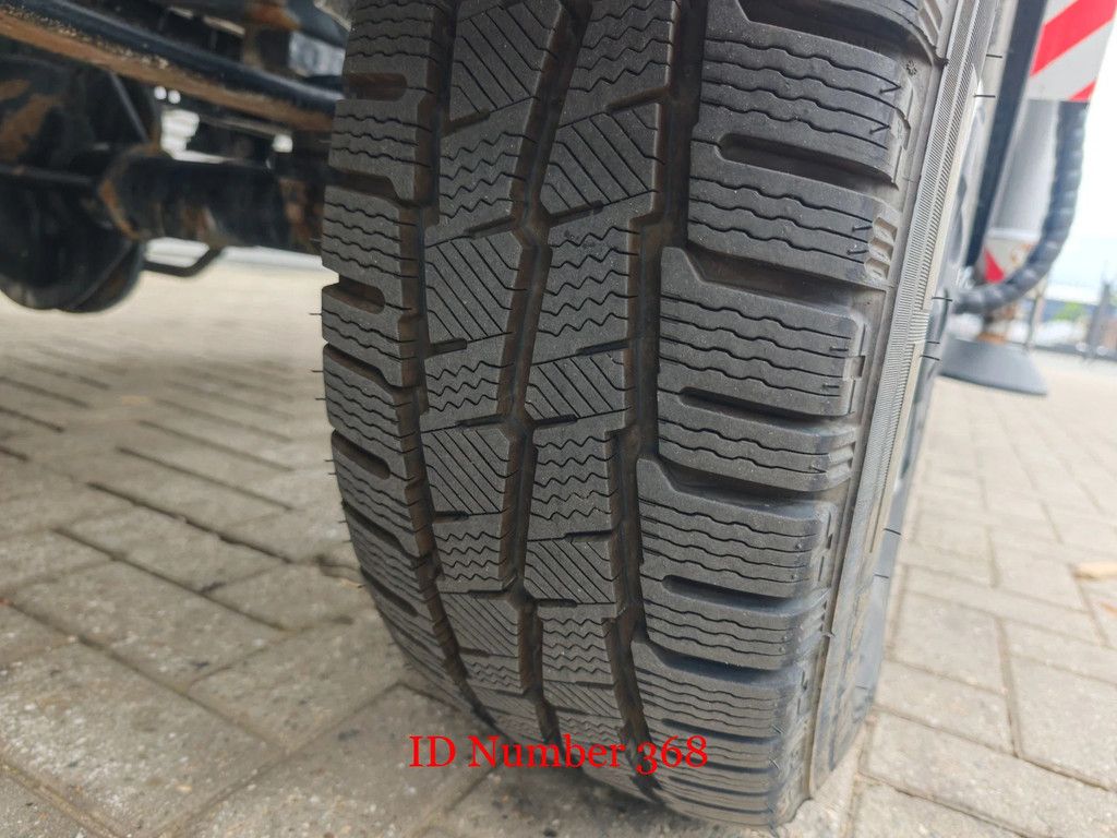 Iveco 35-120 Multitel MX210