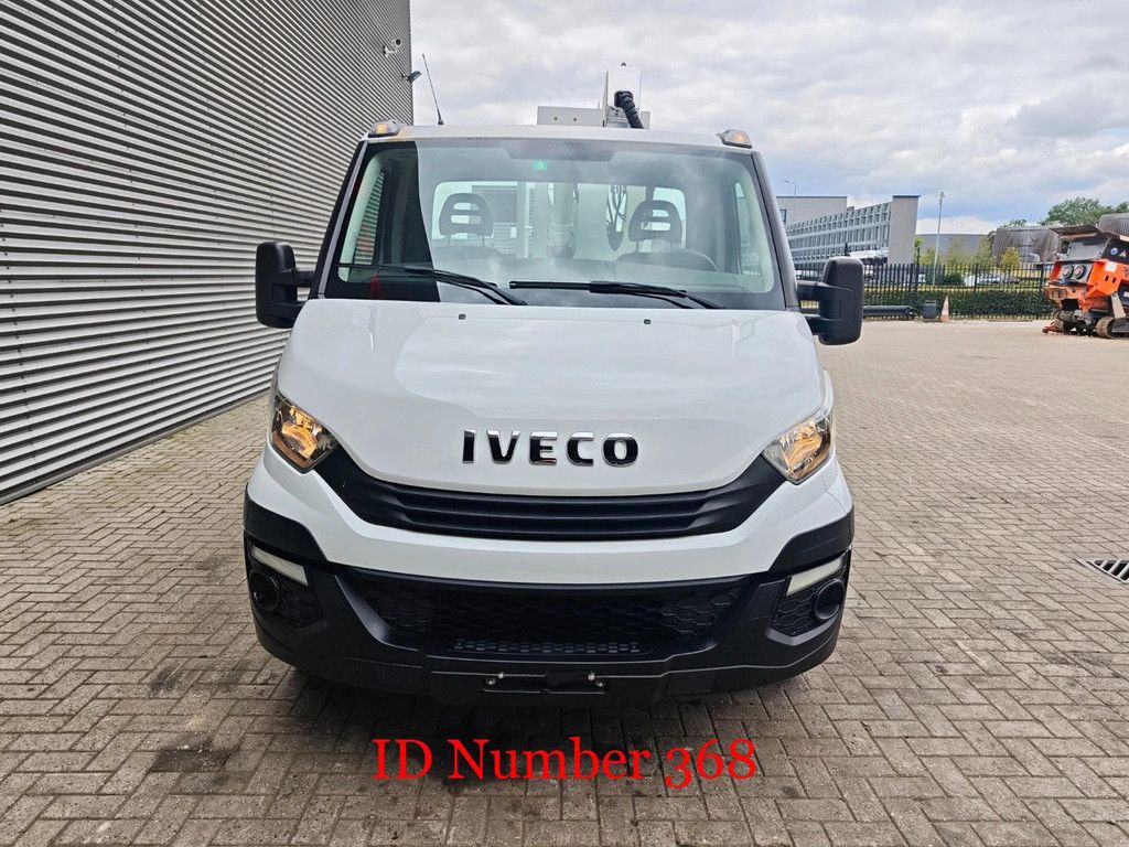 Iveco 35-120 Multitel MX210