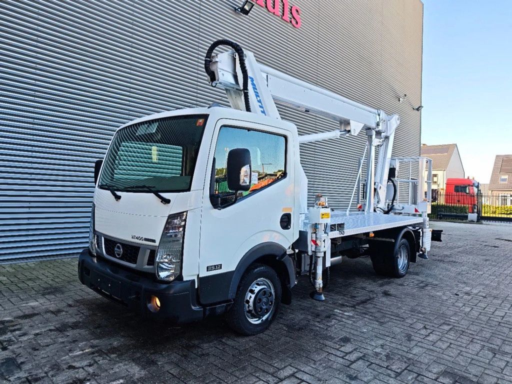 Nissan Cabstar 35.12 NT400 Multitel MJ201