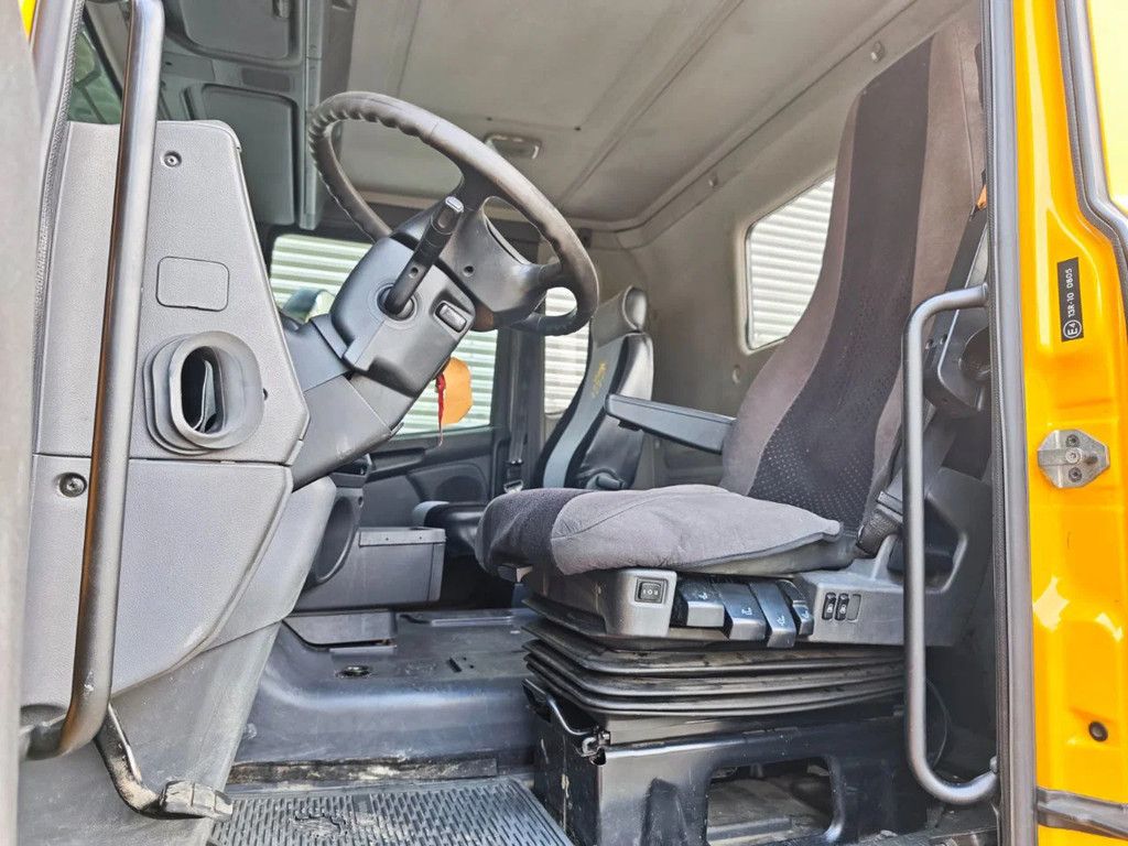 Scania 8x2 Beko