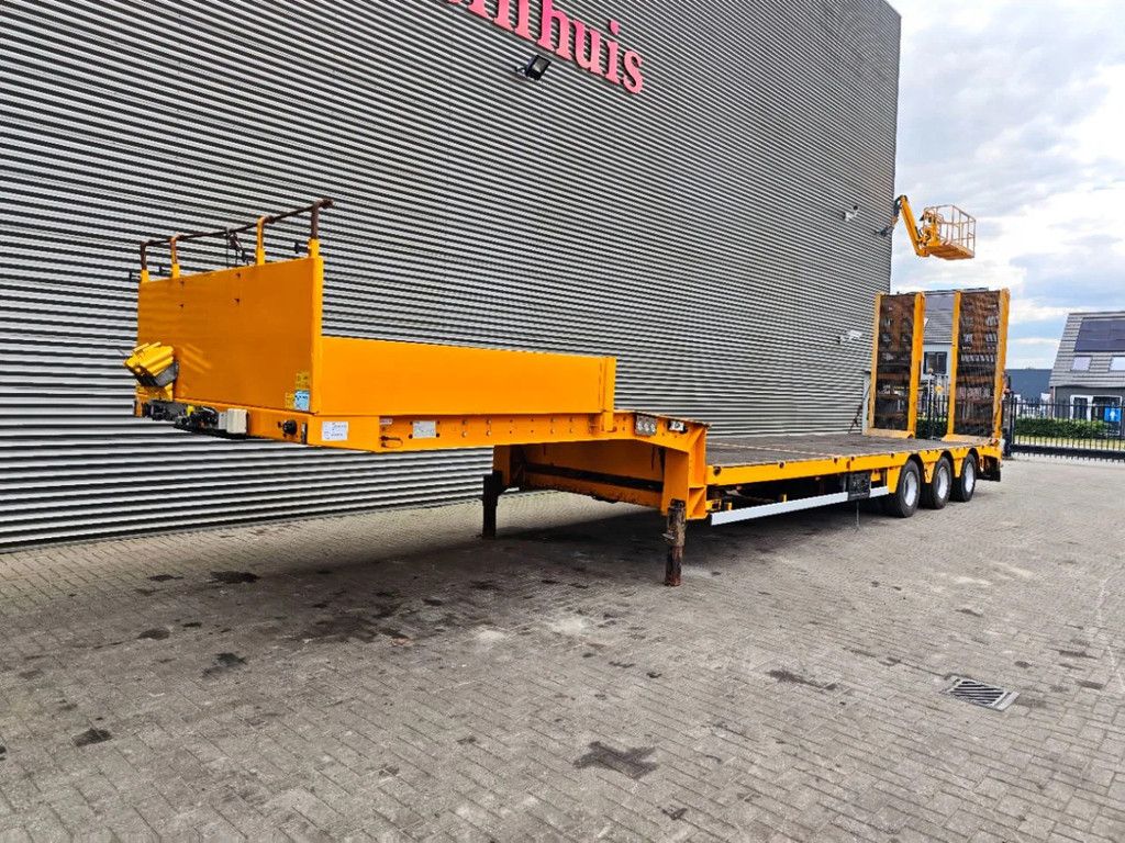 Faymonville STZ-3UB