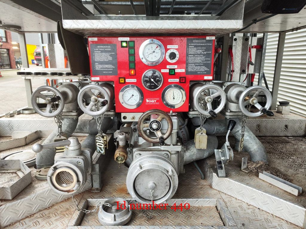 Unimog U 1250L 4x4