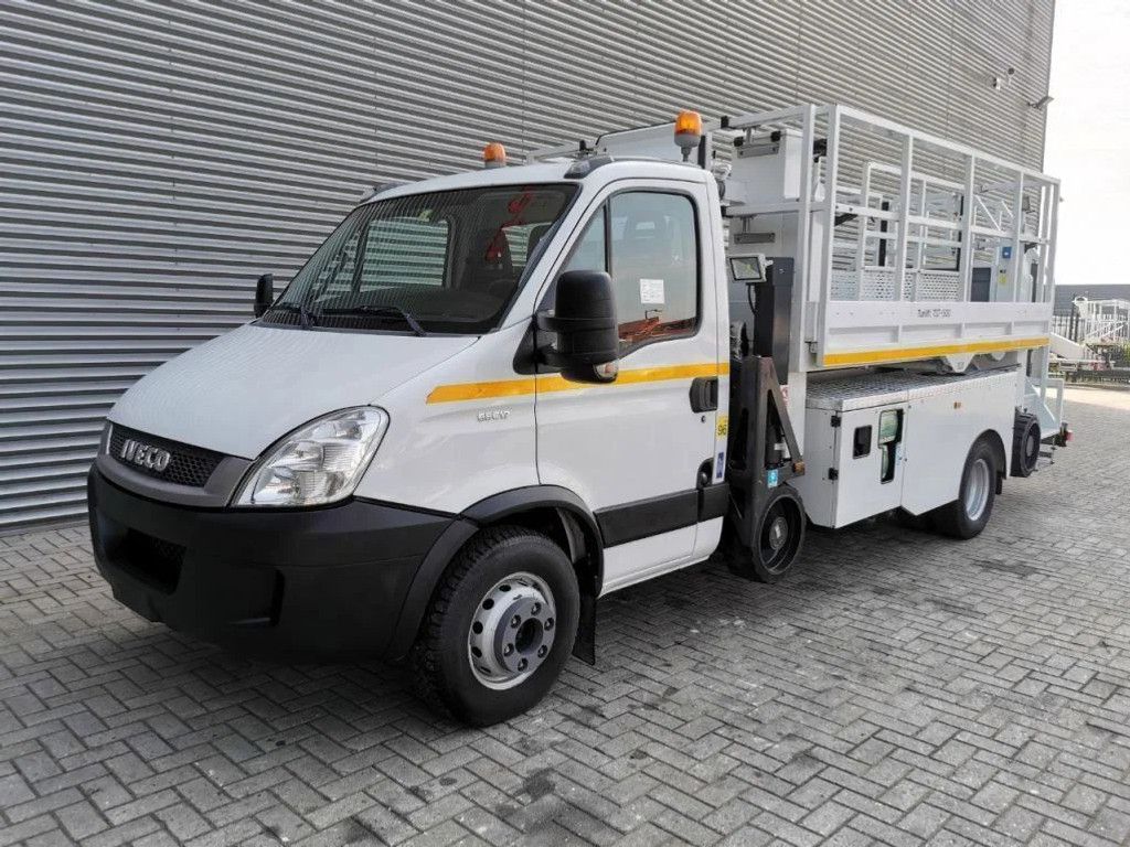 Iveco C17 Tunlift 737-500 TUNNELPLATFORM!