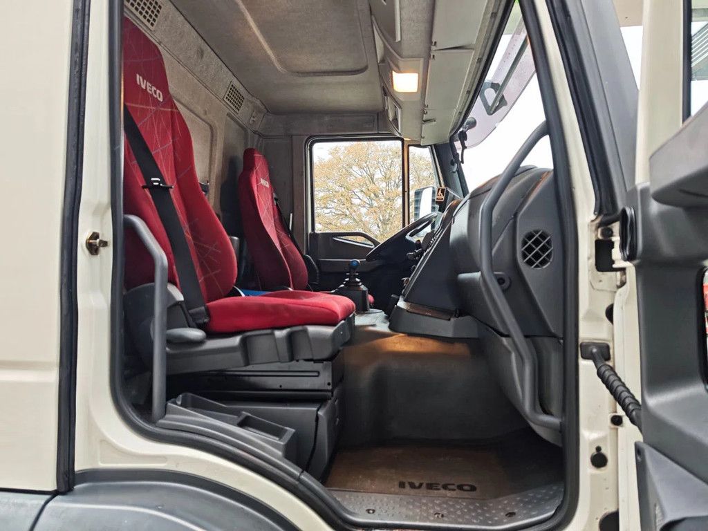 Iveco 360S35 6x2 Bronto Skylift S52XDT