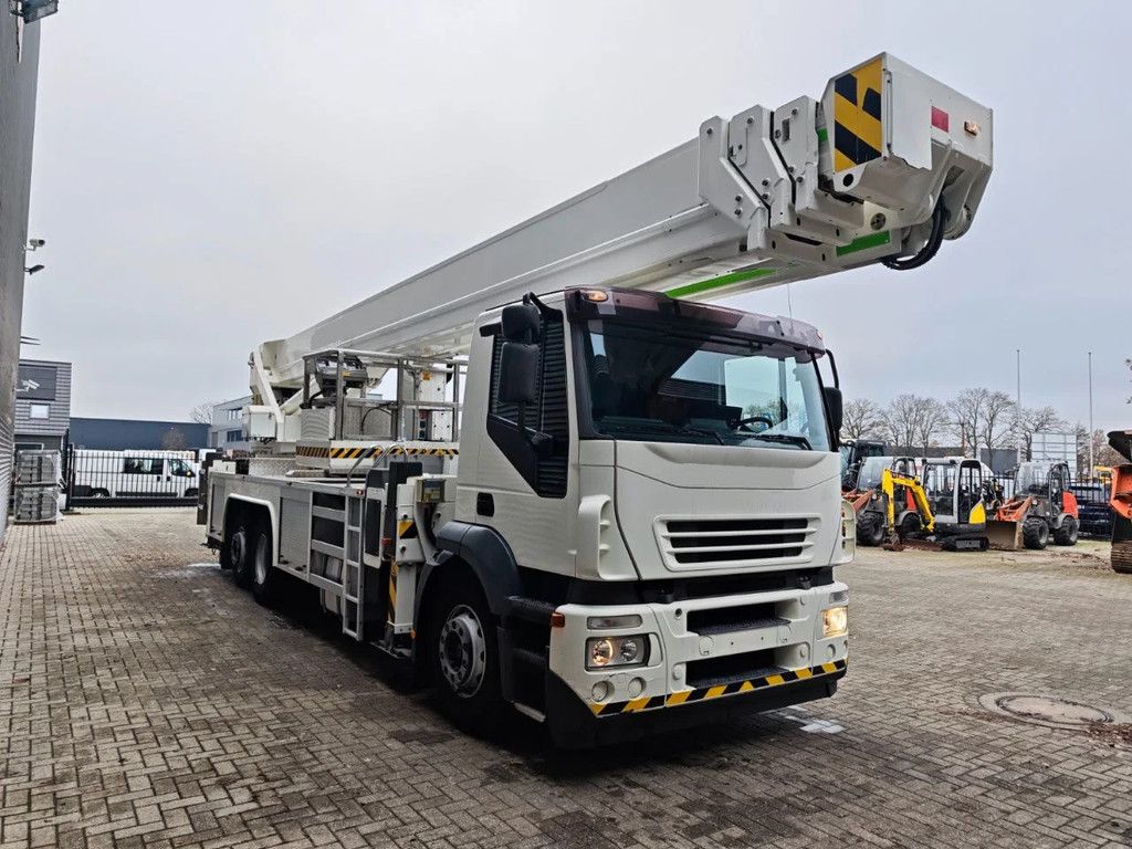 Iveco 360S35 6x2 Bronto Skylift S52XDT