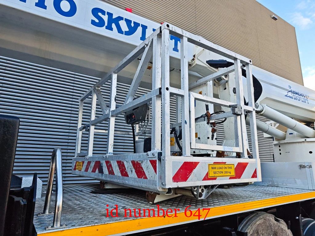 Scania 6x2 Bronto Skylift S56XR