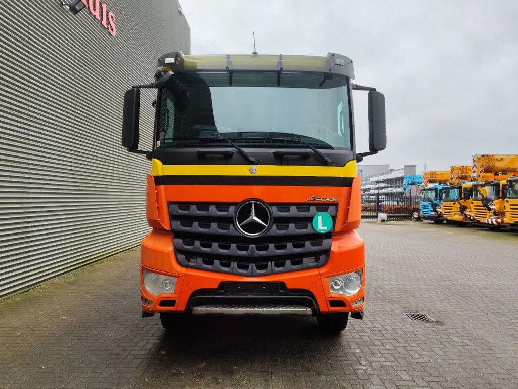 Mercedes-Benz 3743 8x4 Meiller 3 Seitenkipper