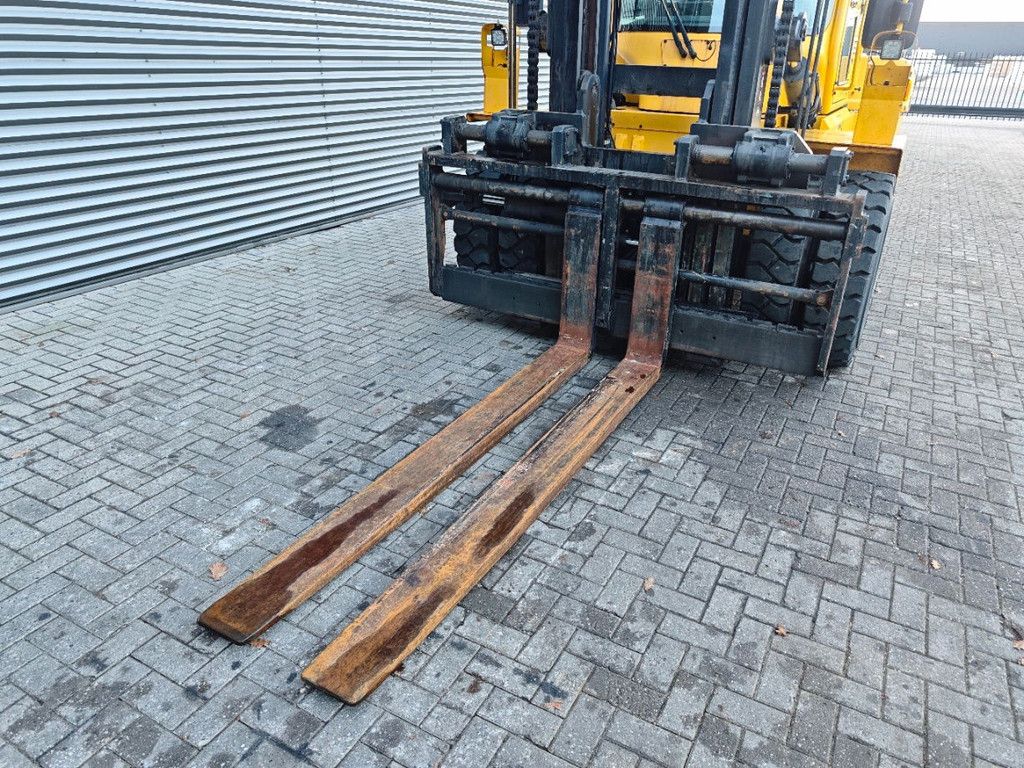 Hyundai 10.00-800 2800 Hours!