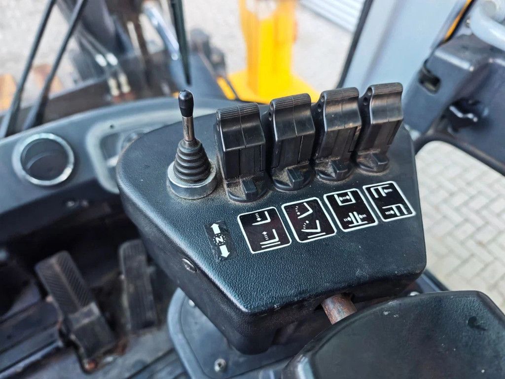 Hyundai 10.00-800 2800 Hours!