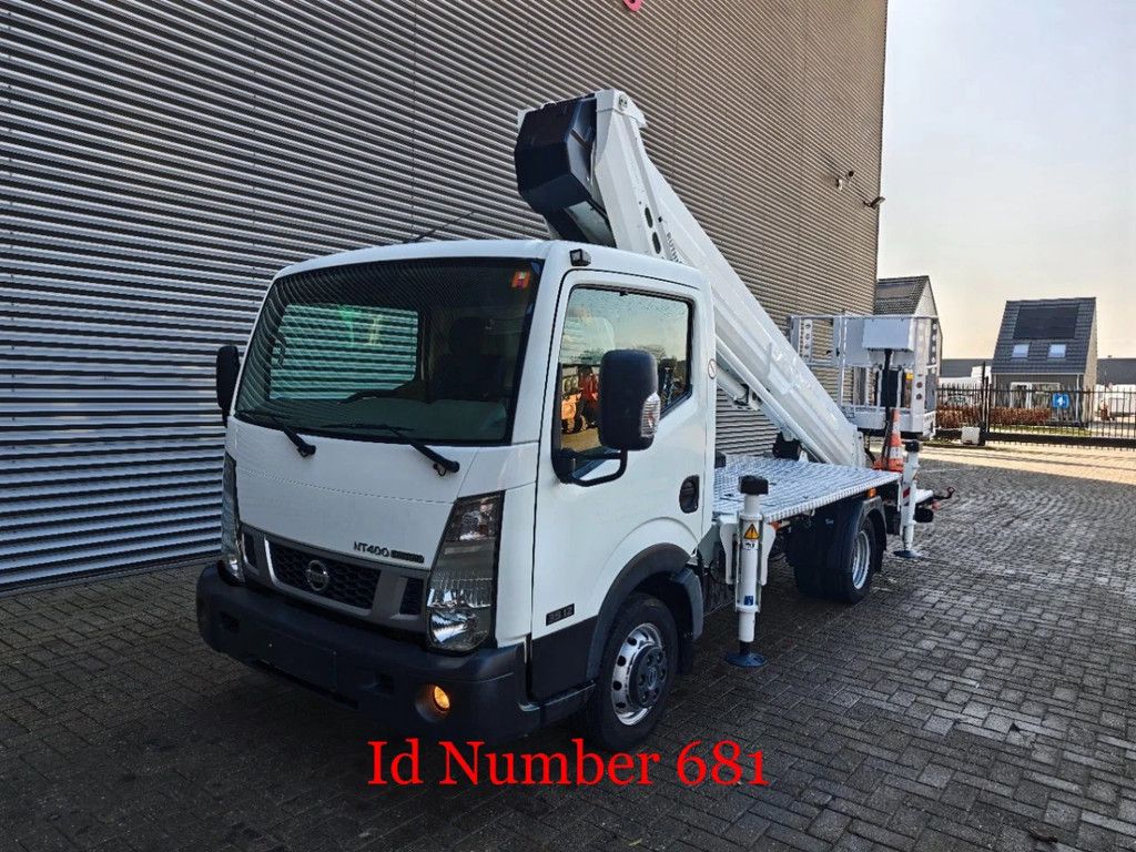 Nissan 35.12 NT400 Ruthmann TB 270.2