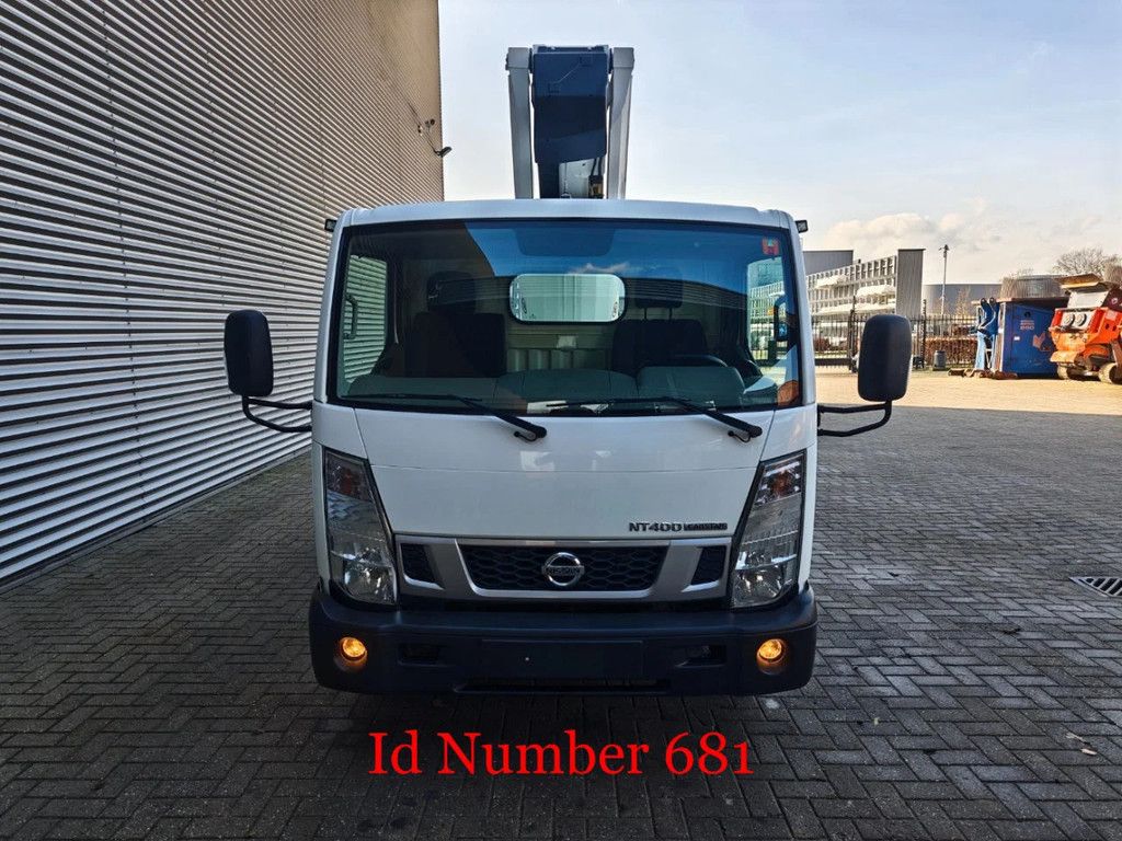 Nissan 35.12 NT400 Ruthmann TB 270.2