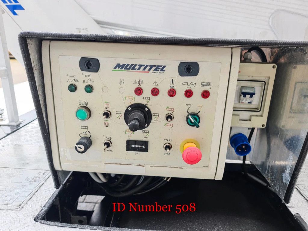 Nissan 35.13 NT400 Multitel MS100