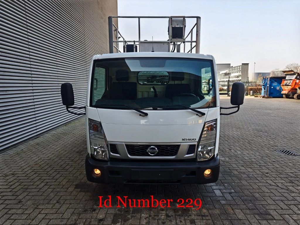 Nissan 35.13 NT400 Multitel MS100