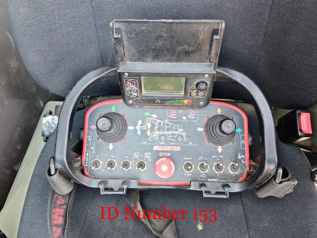 Manitou MRT 2150+ Privilege Radio Remote 3 Attechments!
