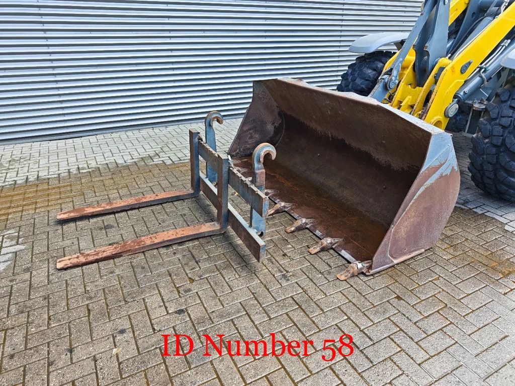 Kramer 8155 Bucket + Forks!