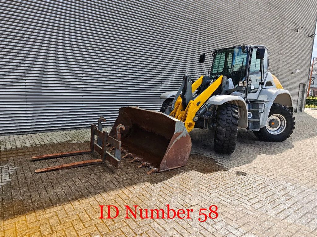 Kramer 8155 Bucket + Forks!
