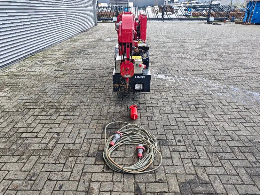 UNIC URW 295 CDMER